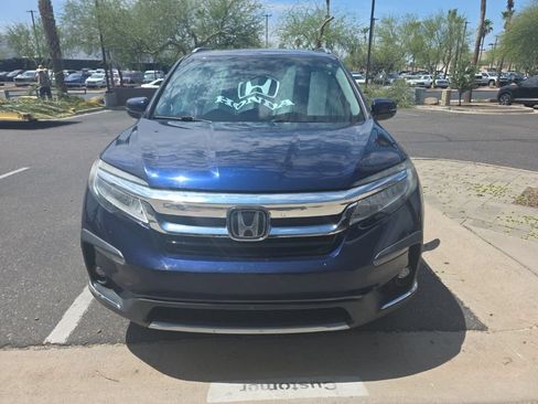 Used 2019 Honda Pilot Touring image 2