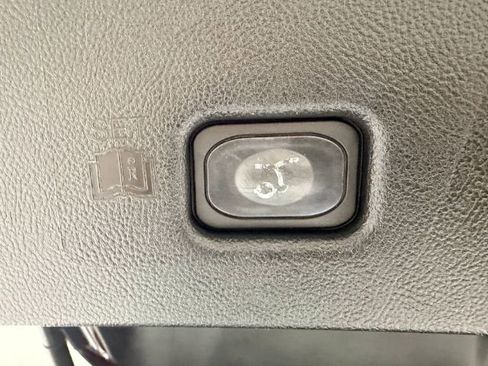 Used 2017 Lincoln MKX Select w/ Select Plus Package image 47