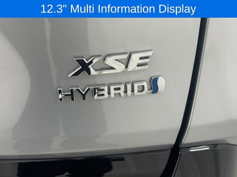 Used 2024 Toyota RAV4 XSE w/ Advanced Technology Package AWD/4WD image 39