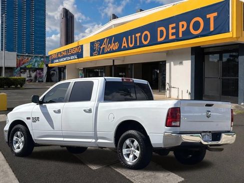 Used 2019 RAM 1500 Classic SLT RWD image 3