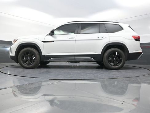 New 2026 Volkswagen Atlas Peak Edition AWD/4WD image 25