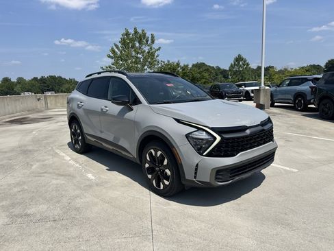 Certified 2023 Kia Sportage X-Line w/ X-Line Premium Package AWD/4WD image 3