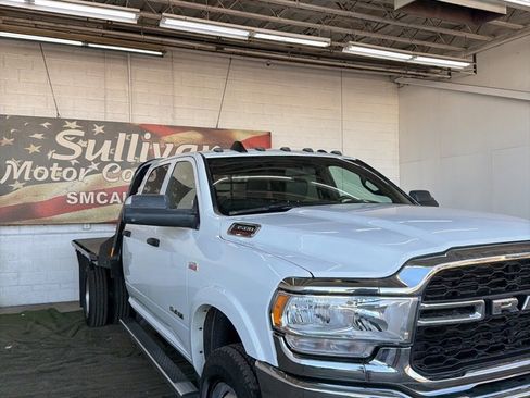 Used 2022 RAM 3500 Tradesman w/ Chrome Appearance Group image 6