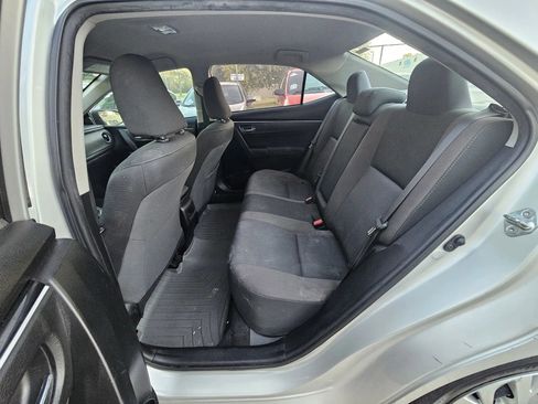 Used 2018 Toyota Corolla LE image 20