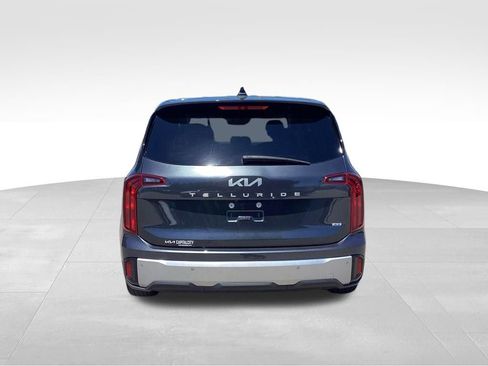 Certified 2024 Kia Telluride LX AWD/4WD image 5