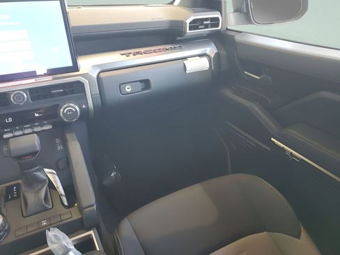 New 2025 Toyota Tacoma TRD Off-Road image 26