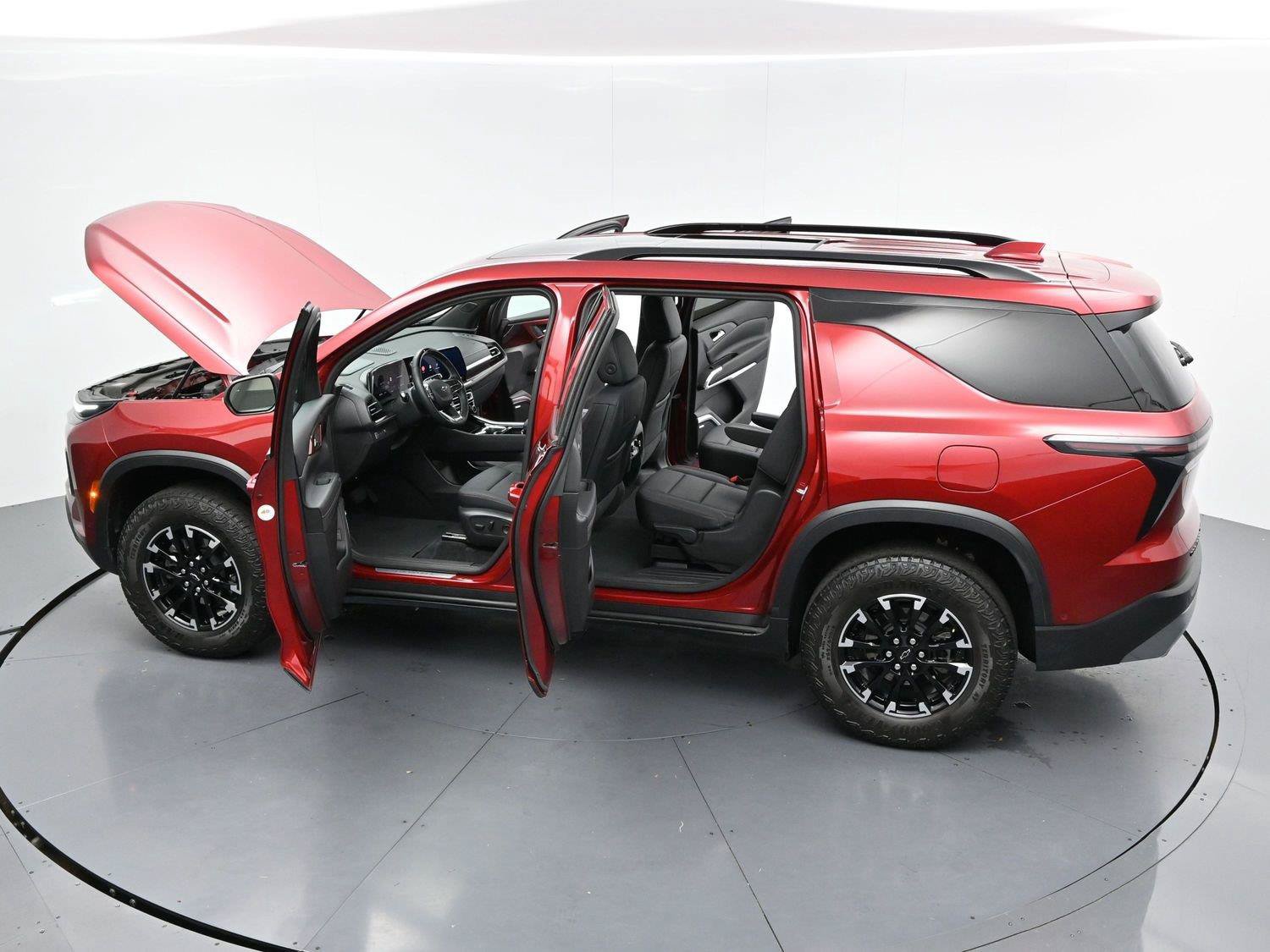 Used 2024 Chevrolet Traverse Z71 w/ Enhanced Driving Package AWD/4WD image 39