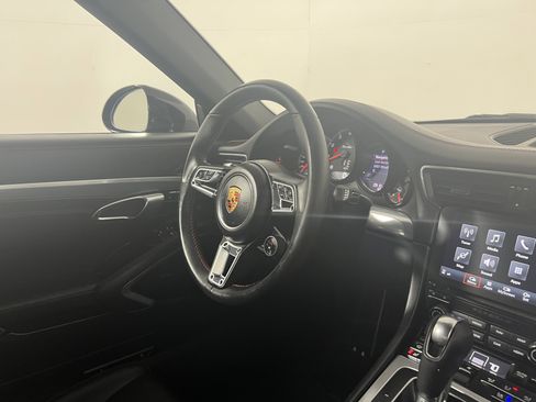 Certified 2018 Porsche 911 Turbo AWD/4WD image 12