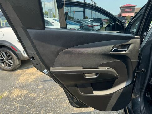 Used 2017 Chevrolet Sonic LT image 16