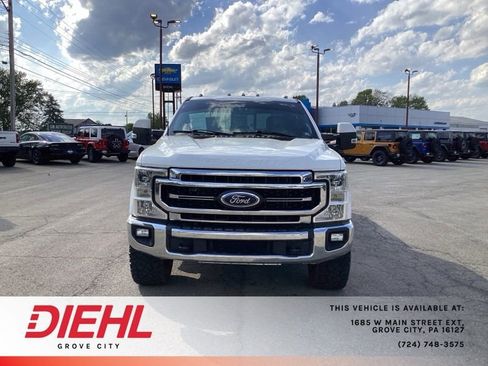 Used 2022 Ford F350 Lariat AWD/4WD image 2