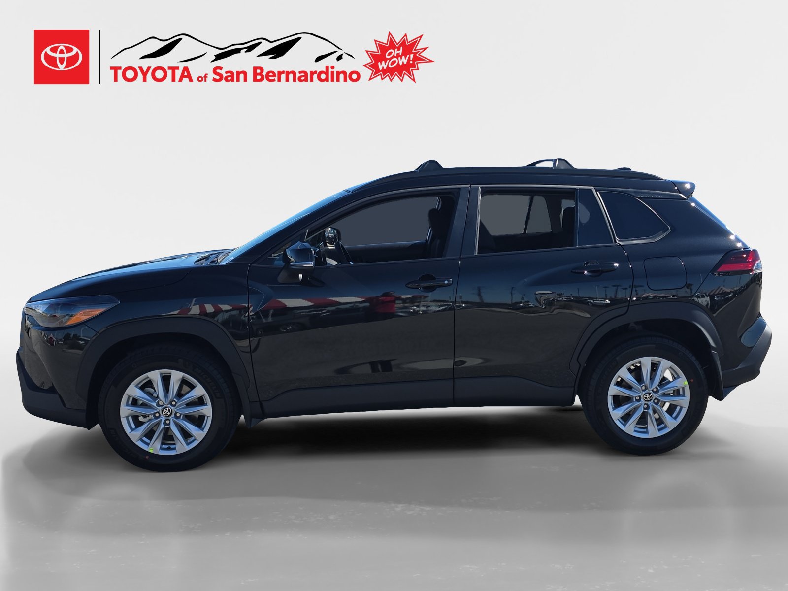 New 2026 Toyota Corolla Cross LE FWD image 2