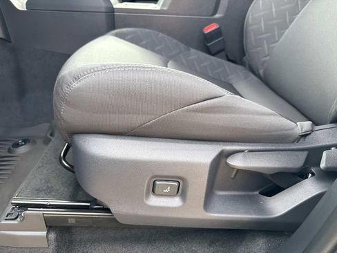 New 2026 Toyota Tacoma SR5 image 18