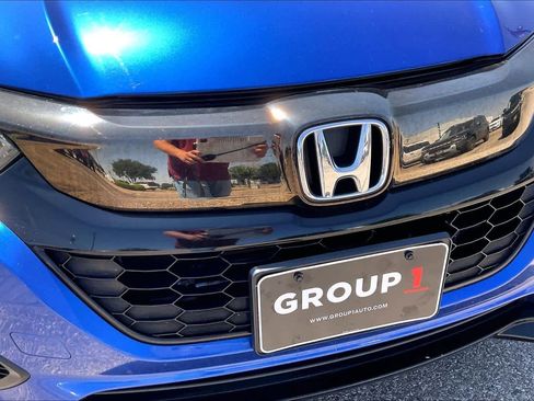 Used 2019 Honda HR-V Sport image 29
