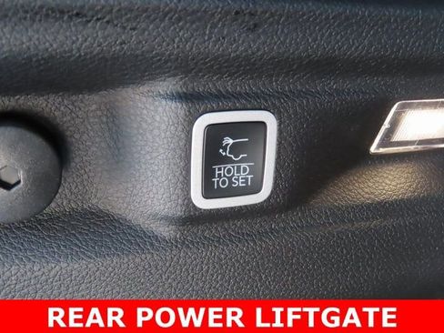 New 2026 Jeep Grand Cherokee L Limited w/ Luxury Tech Group II AWD/4WD image 33