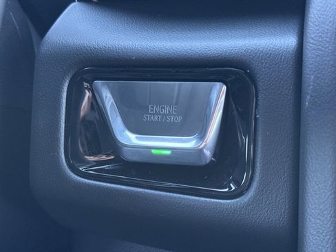 New 2026 GMC Yukon XL Elevation w/ LPO, Floor Liner Package image 24