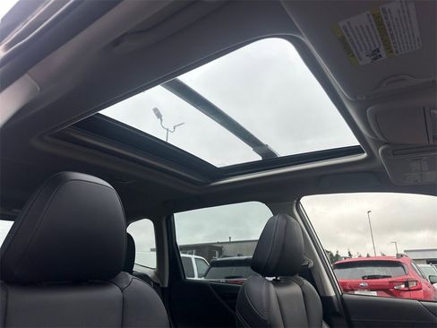 Certified 2023 Subaru Forester Limited image 21