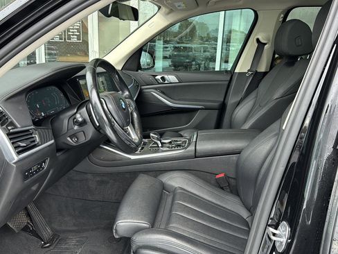 Used 2022 BMW X7 xDrive40i w/ Parking Assistance Package image 7