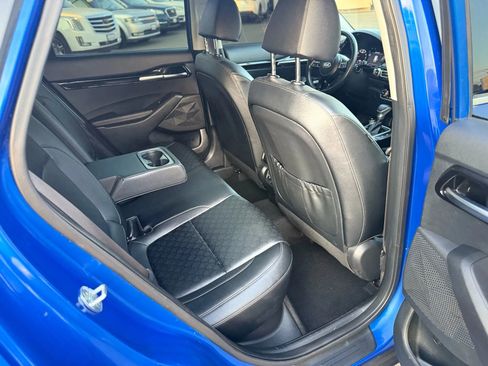 Used 2021 Kia Seltos SX image 17