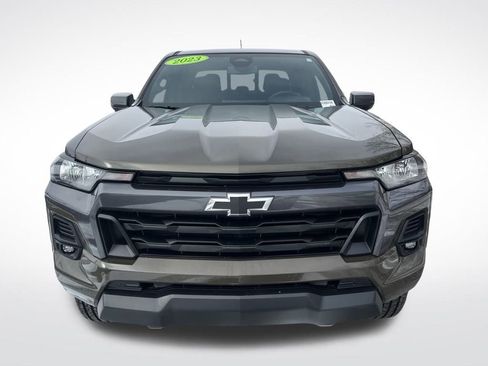 Used 2023 Chevrolet Colorado LT w/ LT Convenience Package II image 8
