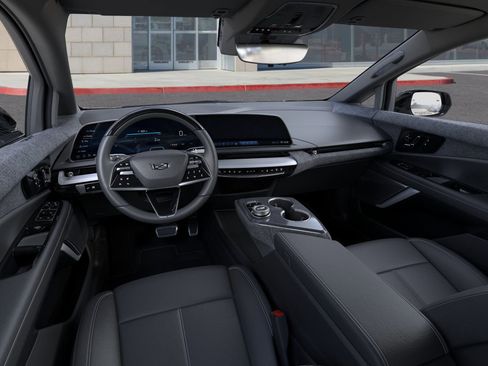 New 2025 Cadillac Optiq Sport 1 image 15
