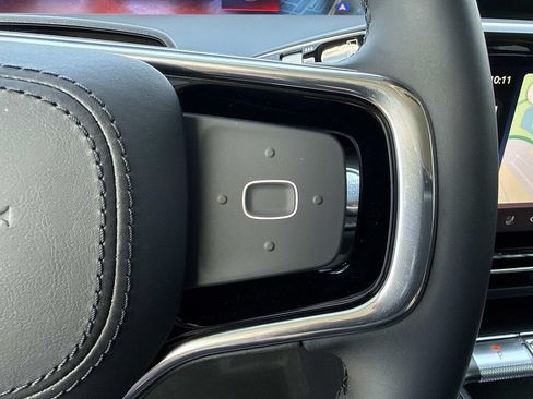 New 2026 Lincoln Nautilus Premier AWD/4WD image 30