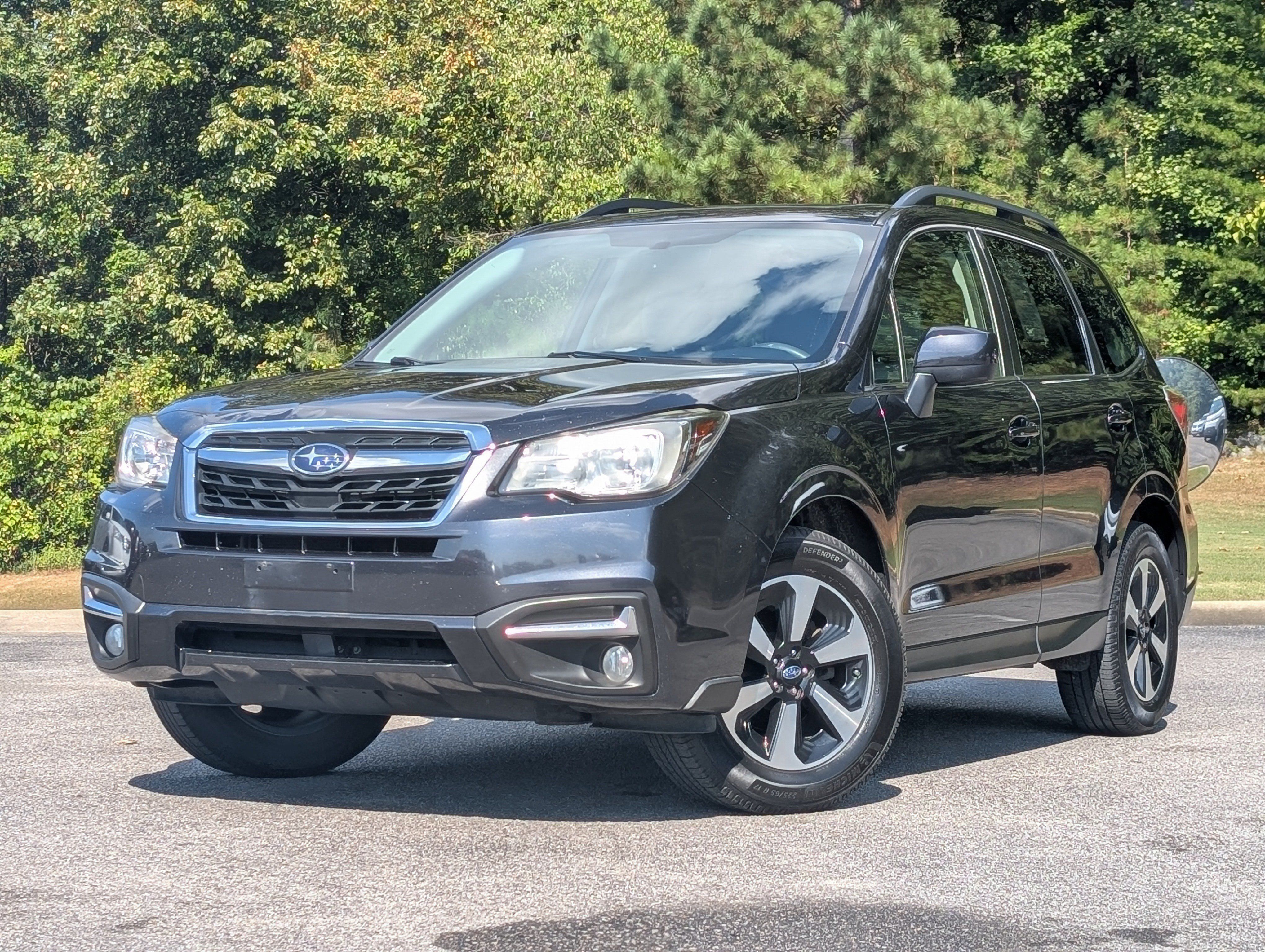 Used 2017 Subaru Forester 2.5i Limited w/ Popular Package #2 AWD/4WD image 4