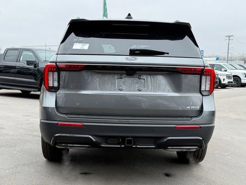 New 2026 Ford Explorer ST-Line w/ ST-Line Street Pack image 7