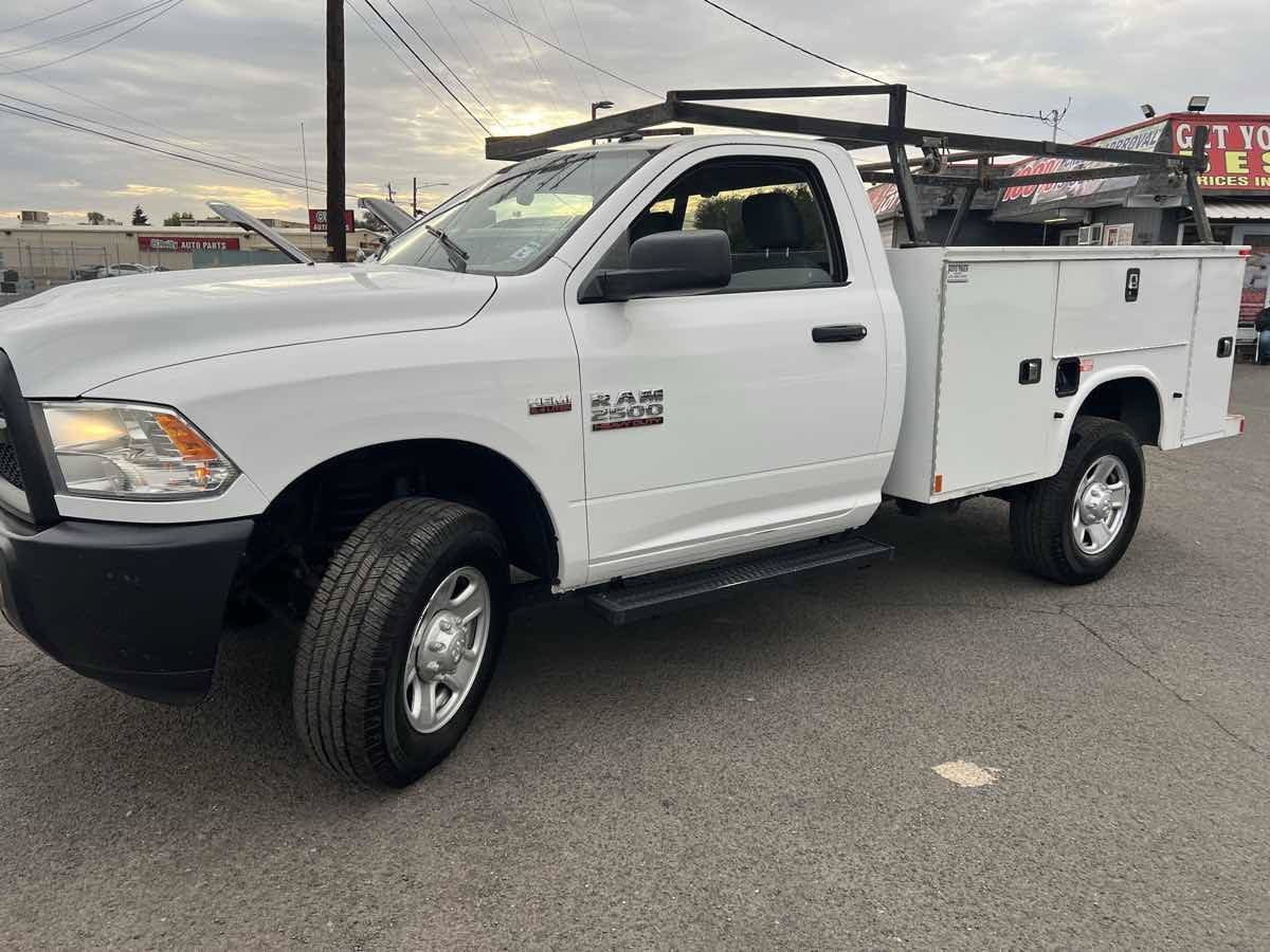 Used 2018 RAM 2500 Tradesman w/ Power & Remote Entry Group AWD/4WD image 3