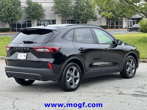 Used 2025 Ford Escape ST-Line FWD image 3