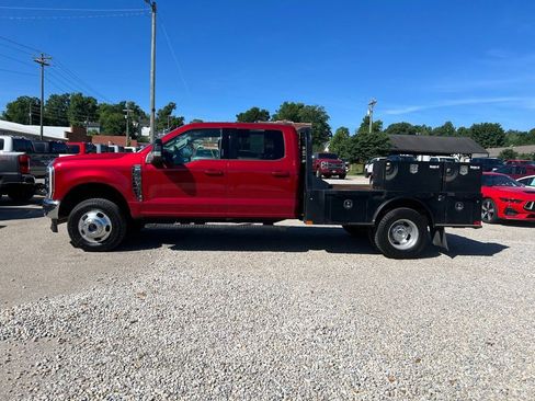 Used 2024 Ford F350 Lariat AWD/4WD image 5