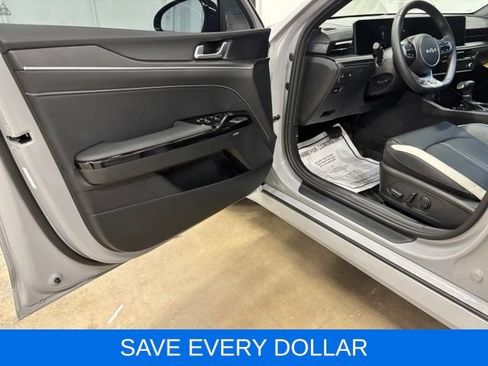 Used 2026 Kia K5 GT-Line w/ GT-Line Premium Package FWD image 9