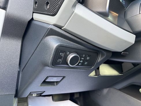 Used 2021 Ford Bronco Badlands image 16