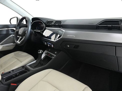 Used 2025 Audi Q3 2.0T Premium w/ Convenience Package image 15