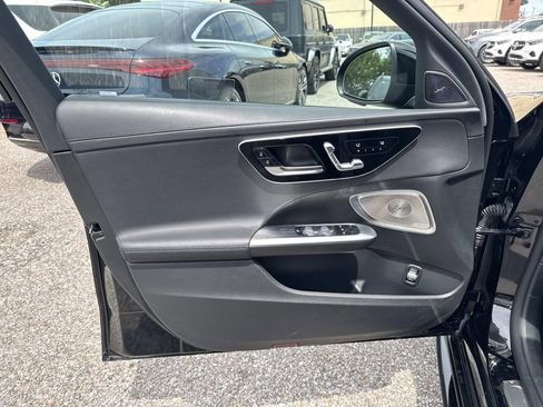 Used 2024 Mercedes-Benz C 300 Sedan image 19