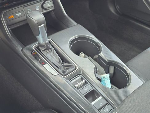 Certified 2025 Honda Civic Sport image 24