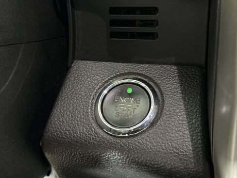 Used 2015 Ford F150 Lariat AWD/4WD image 19