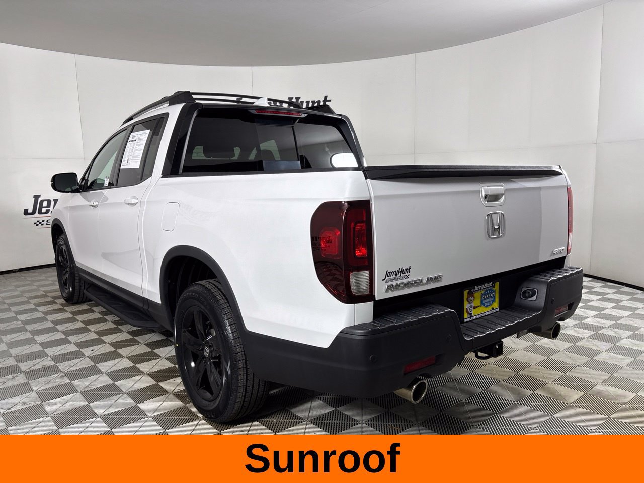 Used 2023 Honda Ridgeline Black Edition image 8