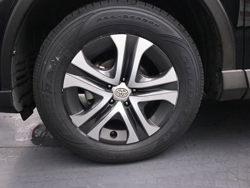 Used 2017 Toyota RAV4 LE w/ All Weather Liner Package FWD image 14