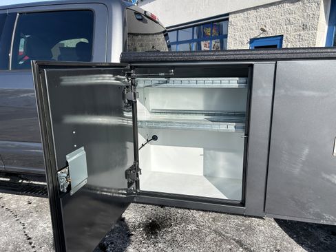 New 2026 Ford F550 4x4 Crew Cab w/ XLT Value Package image 22