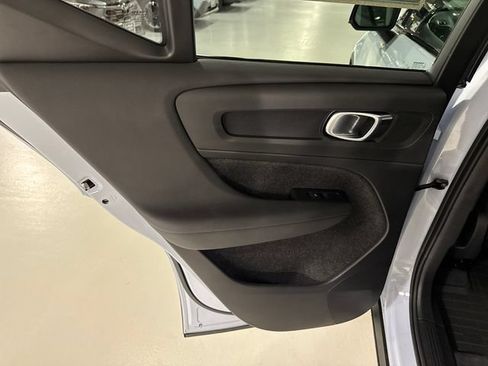 Used 2026 Volvo XC40 B5 Plus AWD/4WD image 41