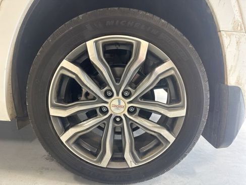 Used 2021 GMC Terrain Denali w/ LPO, Floor Liner Package image 9