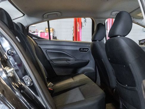 Used 2022 Nissan Versa S image 14