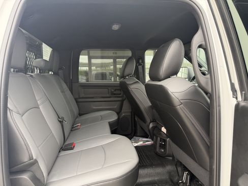 New 2026 RAM 3500 Tradesman AWD/4WD image 23