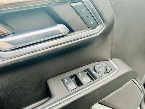 Used 2024 GMC Sierra 1500 Elevation w/ X31 Off-Road Package image 17