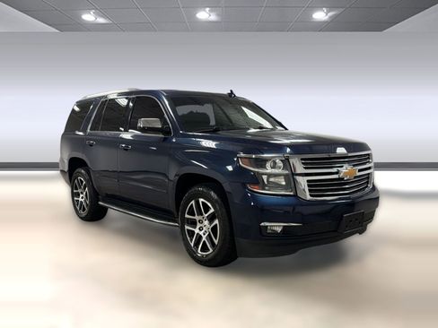 Used 2018 Chevrolet Tahoe Premier AWD/4WD image 5