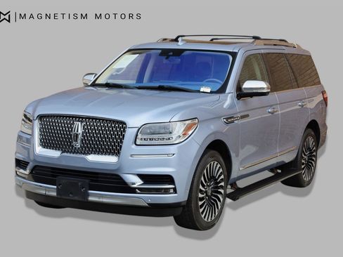 Used 2019 Lincoln Navigator Black Label w/ Cargo Package AWD/4WD image 5