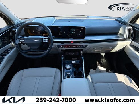 New 2026 Kia Sorento EX FWD image 16