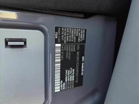Used 2017 Mercedes-Benz Sprinter 2500 image 27