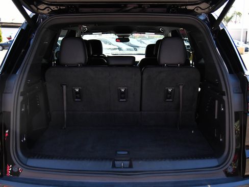 Used 2024 GMC Acadia Elevation FWD image 47