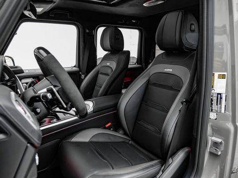 Used 2025 Mercedes-Benz G 63 AMG 4MATIC image 40